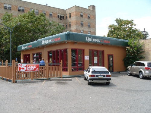 02_co_quiznos