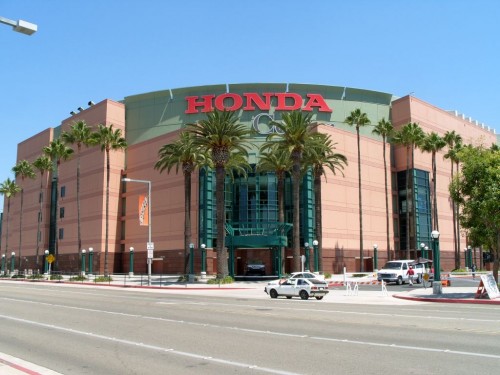 05_ca_hondacenterducks