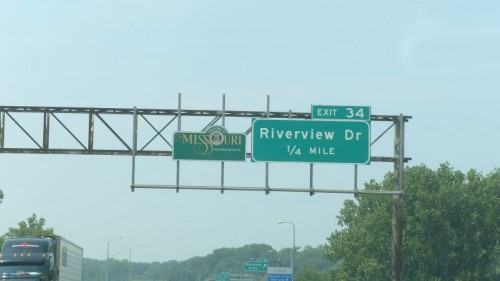 10_mo_statesign