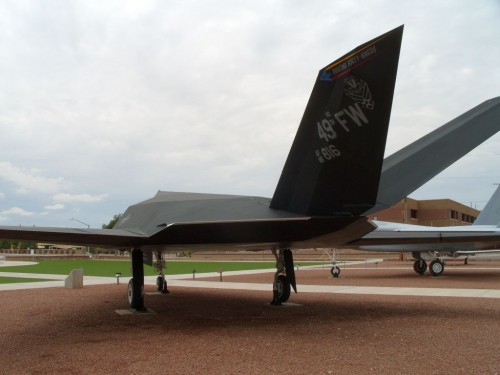 15_nm_f117tail