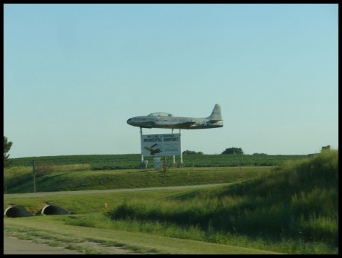 26_ne_planeonastickagain