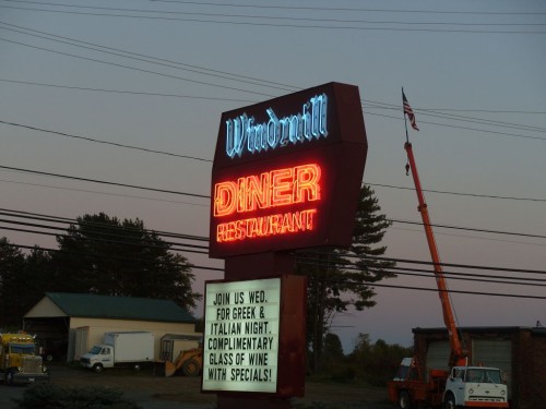 22_ny_windmilldiner